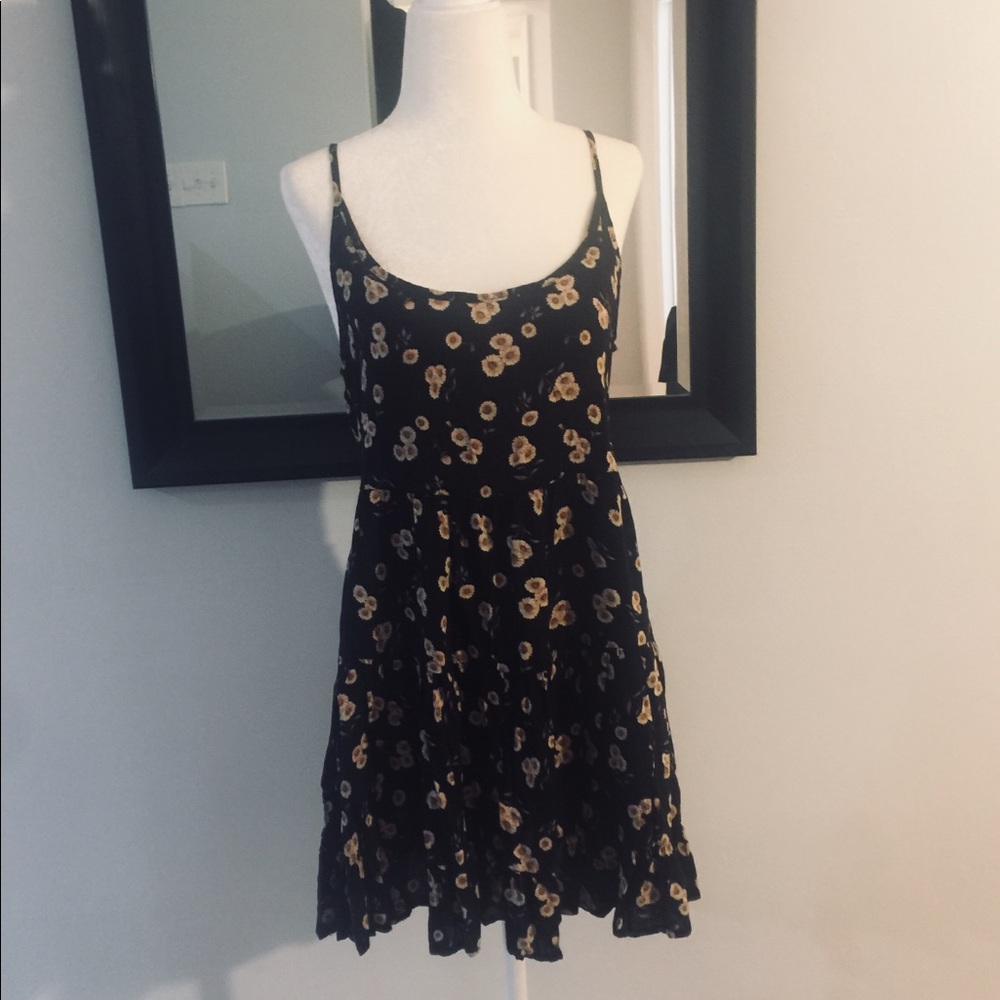 Brandy Melville summer dress